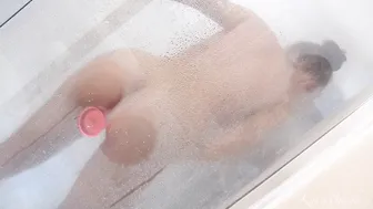 sister fucks herself during a shower