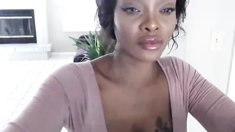 primadonnaxxx Solid mom caresses not only sisi