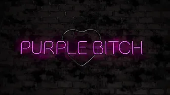 purple_bitch busty maiden posing in stockings