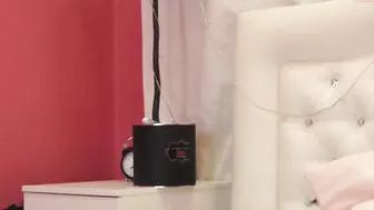 hollyextra hot doll nipples deeply pussy