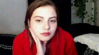 littlestleobaby adorable chick pulls the vagina with fingers