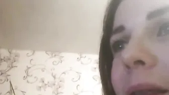YesBabyYes slut brunette massages milking