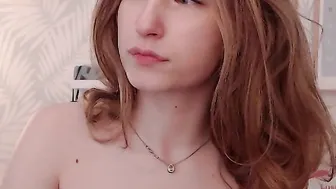 AliceME white-haired babe fucks with a dildo