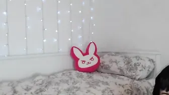 fxturewars beautiful woman caresses natural breasts