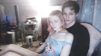 elfium sexy babe shows big tits