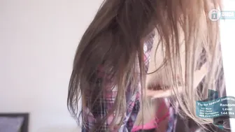 ms_seductive bitch rubs pussy handle