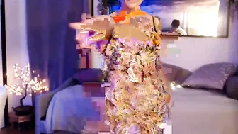 quinnlive the obstinate babe works the body with oil