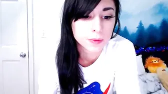 lunarex busty bitch shows her body