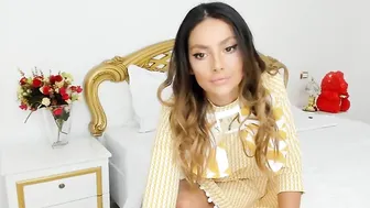 lady_a the delightful skin is furiously fucking both holes.