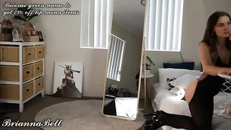 briannabellxxx took off her dress