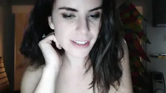 kickaz gracious chica shows gorgeous body