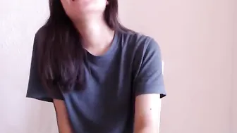 _rip_lil_peep caresses his holes