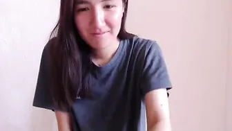 _rip_lil_peep caresses his holes
