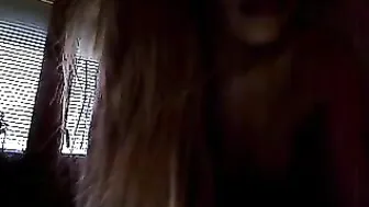 swtsunny flirty chick shows vagina