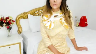 lady_a red-haired schoolgirl caresses shaved cunt