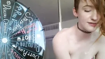 snugglepunk naughty young lady fucks with sex machine