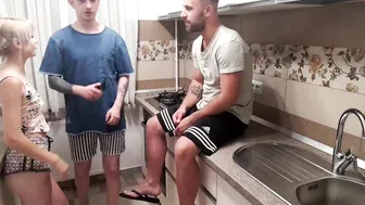 rrr1995 attractive bitch showed holes