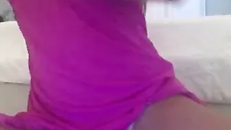 lexivixi adult skin masturbates with fingers