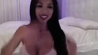 lexivixi granny with tits size ten