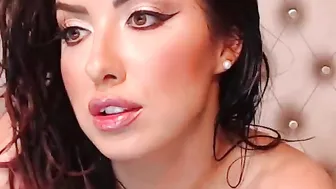 amberely ambitious thing handjob pussy
