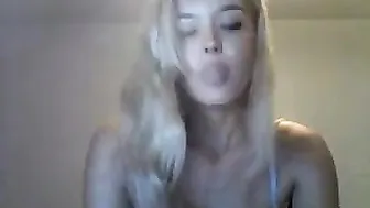 cybersexsof69 sweet babe shows tattoo