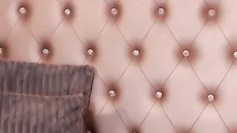 amberely pretty whore shows boobs