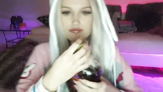 alicexmaia young slut fucking pussy phallus