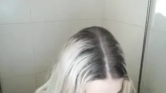 alicexmaia old slut clinks with two males at once