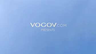 Abella Danger blonde with cool ass shows wide anus