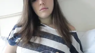 cassie_98 shows boobs