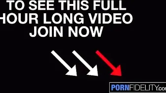 Riley Reid pathetic brunette seduces with incredibly sexy body and enviable appearance
