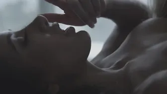 Nicole Aniston & Amia Miley crazy doll fucks pussy with phallus