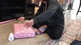 Mia Khalifa hot chicks pose naked