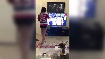 Mia Khalifa live video 7.06.2019