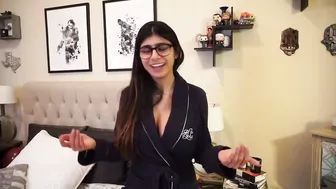 Mia Khalifa telecast 25.07.2019