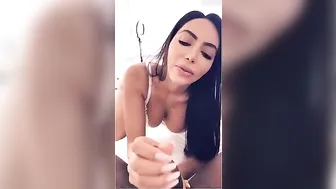 Lela Star  the obstinate lady shows off the slutceous