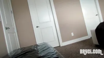 Bryci handjob home