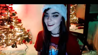 ashe maree playing with dildo
