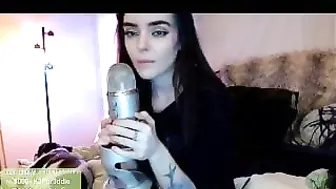 ashe maree the stubborn cock masturbates passionately pussy