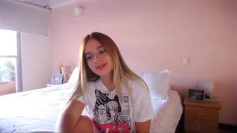 kendalltyler busty mare relish masturbating cunt