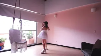 kendalltyler shy babe shows shaved cunt