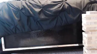 dallasohmy little maiden fucks herself dildo