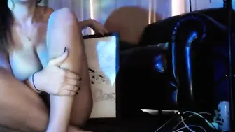 NikkiEliot naked dancing in front of webcam