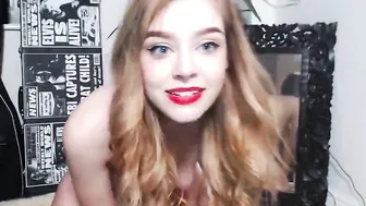 KittyCashew slutty female gently pulls pussy