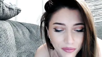 bonniversary exquisite skin fucks pussy through pants