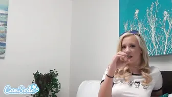 Bailey Mena gorgeous babe pulls clit