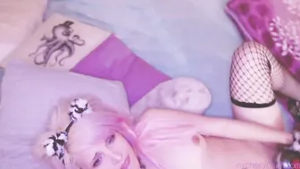 MyCherryCrush gentle handjob