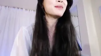 lemontea hot female fucks pussy