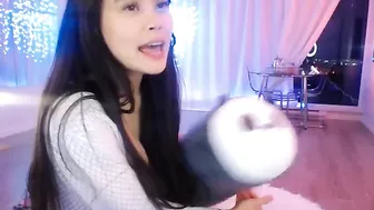 lemontea black-haired confused - having fun in fries