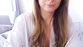 boob_jiggler exquisite mare pulls vagina